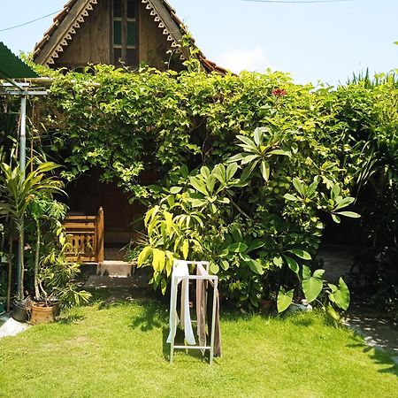 Kayu Tua Villa 울루와뚜 외부 사진